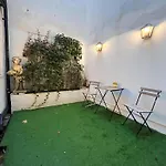 Hyde Park Suites